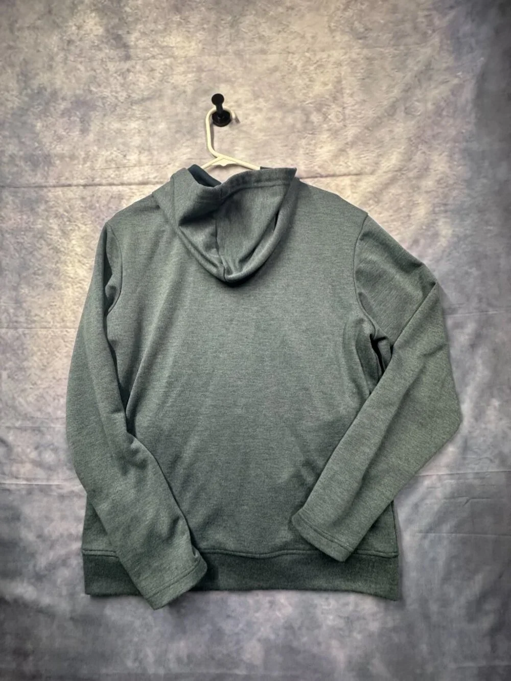 Adidas Hoodie Mens Medium Heather Green Athletic Pullover Sweatshirt Activewear